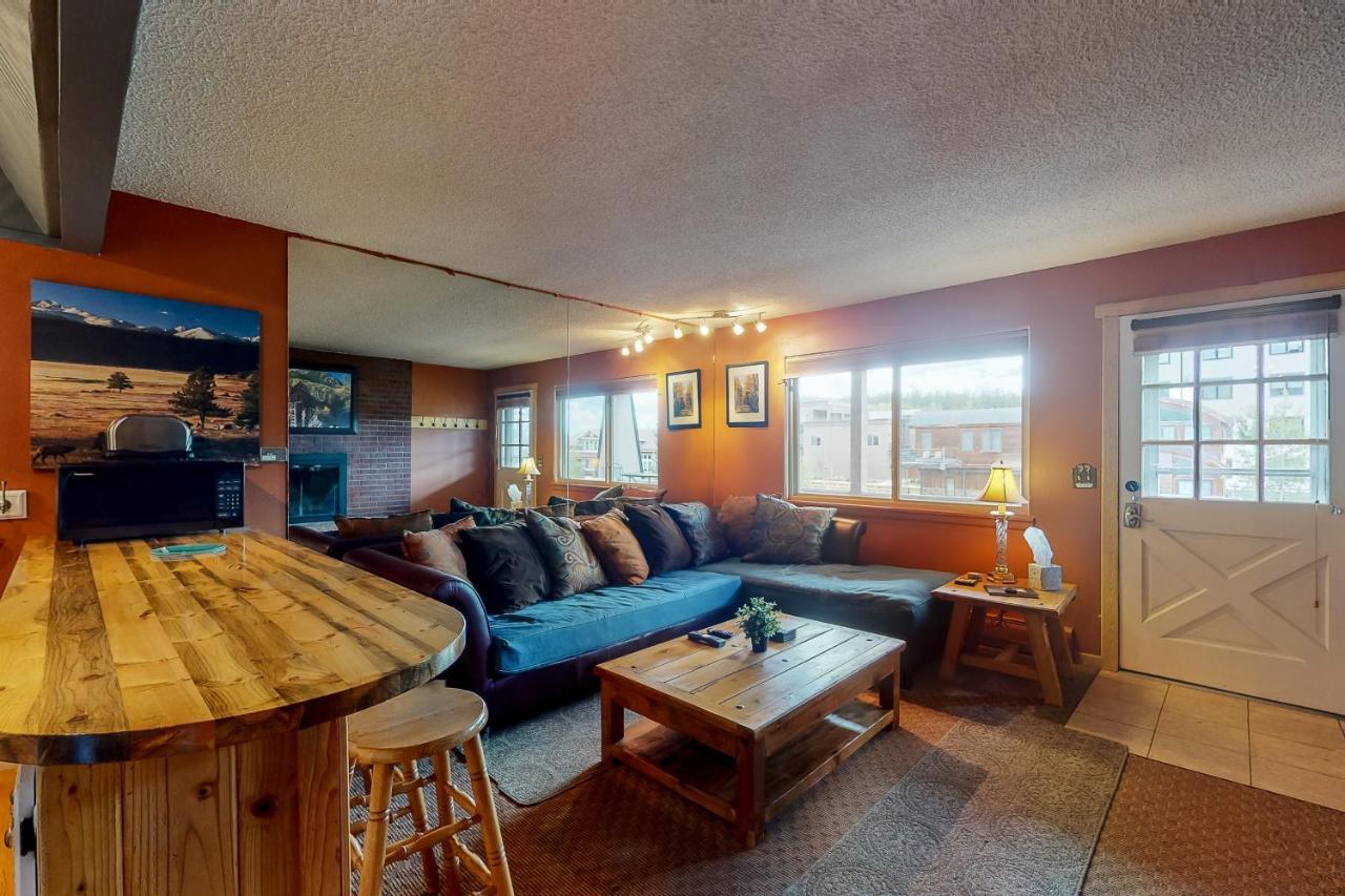 Hi Country Haus Getaway Apartment Winter Park Ruang foto