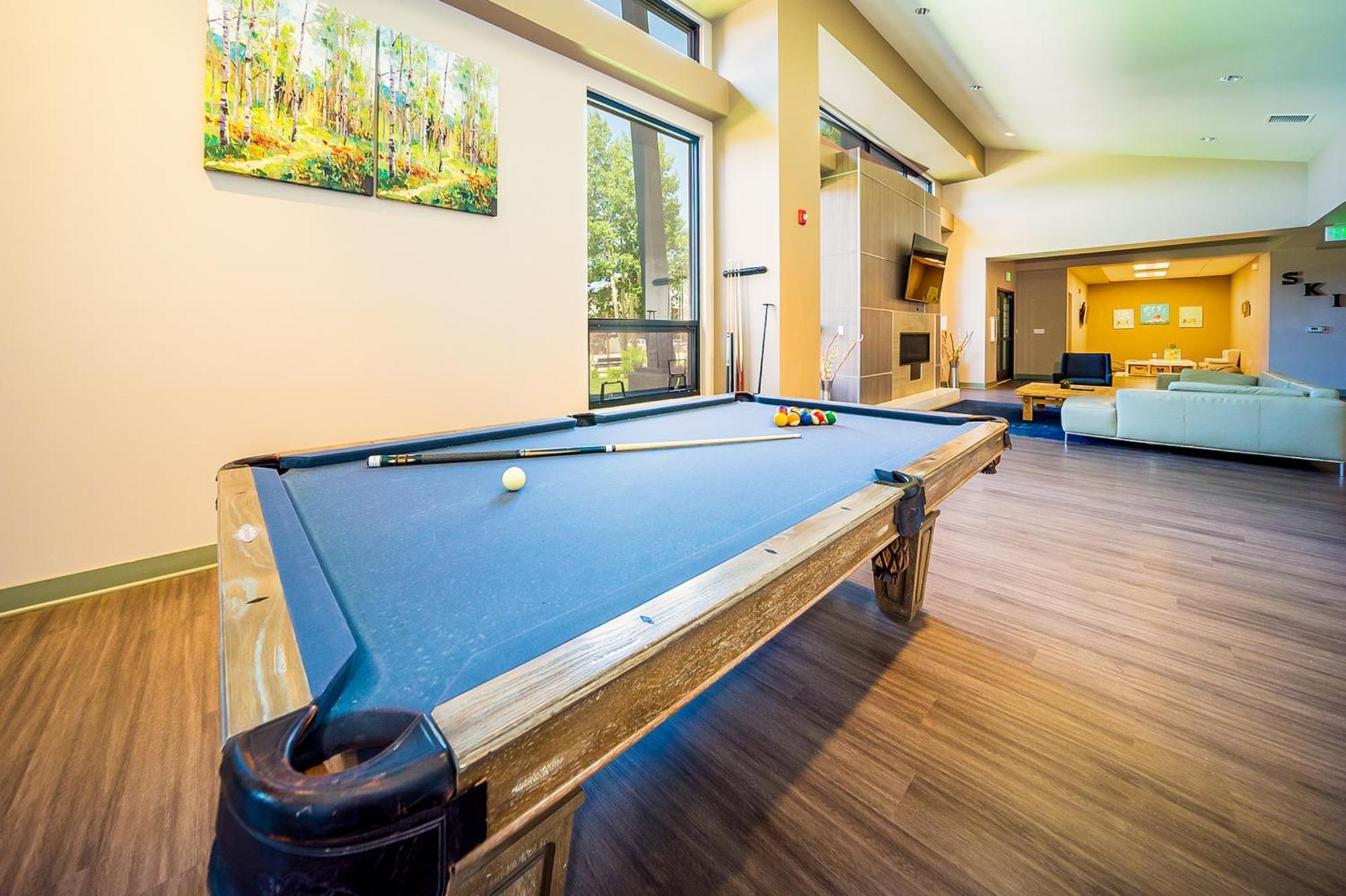 Hi Country Haus Getaway Apartment Winter Park Ruang foto